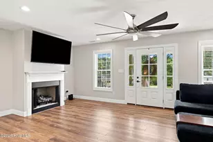 1422 Harkers Island Rd, Beaufort, NC 28516 - Photo 5
