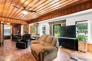 139 NE 17th St, Oak Island, NC 28465 - Photo 3