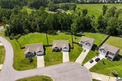 19 Evian Court, Hampstead, NC 28443 - Photo 5