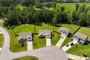 19 Evian Ct, Hampstead, NC 28443 - Photo 5