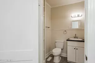 319 E Main St, Washington, NC 27889 - Photo 17