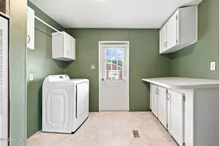 284 Curtis St, Kinston, NC 28504 - Photo 47