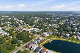 502 Fourth Street S, Carolina Beach, NC 28428 - Photo 9