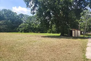 1702 Old Snow Hill Rd, Kinston, NC 28501 - Photo 17