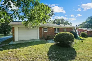 603 W Hooks River Rd, Goldsboro, NC 27530 - Photo 9