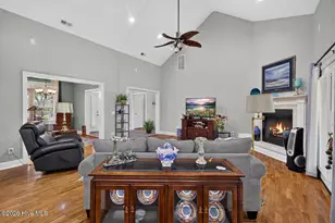 1121 Highlands Dr, Hampstead, NC 28443 - Photo 23