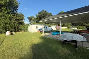 136 Maple St, Brunswick, NC 28424 - Photo 31