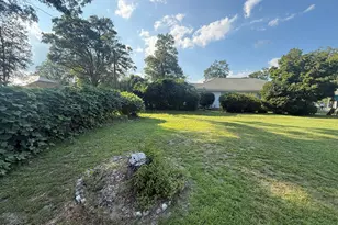 136 Maple St, Brunswick, NC 28424 - Photo 33