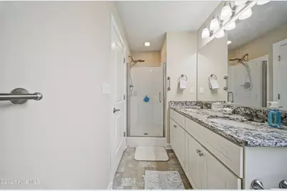 202 Spinnaker Street #Unit B, Elizabeth City, NC 27909 - Photo 1