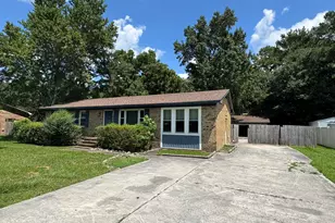 1406 Onslow Pines Rd, Jacksonville, NC 28540 - Photo 3