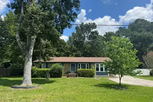 1406 Onslow Pines Rd, Jacksonville, NC 28540 - Photo 1