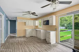 1406 Onslow Pines Rd, Jacksonville, NC 28540 - Photo 5