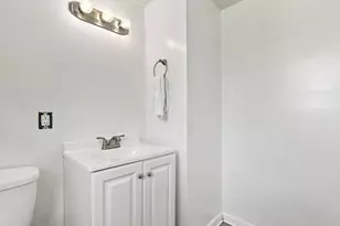 407 Brynn Marr Rd, Jacksonville, NC 28546 - Photo 13