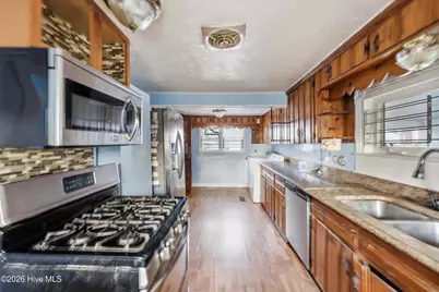 307 Dobbs Street, Hertford, NC 27944 - Photo 13