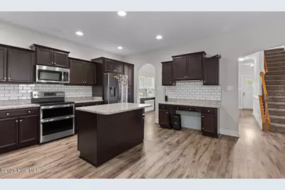 209 Gilliken Court, Jacksonville, NC 28546 - Photo 17