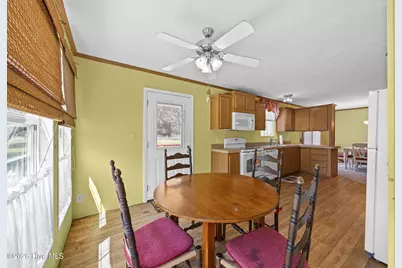 207 Betty Drive, Burgaw, NC 28425 - Photo 15