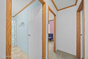 207 Betty Dr, Burgaw, NC 28425 - Photo 23