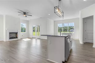 115 Gallop Shl Ct, Aydlett, NC 27916 - Photo 5