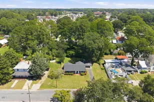 614 E 6th St, Washington, NC 27889 - Photo 7
