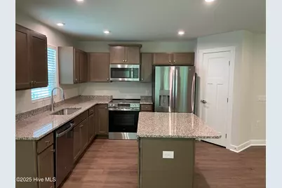 1324 Nora Court NW, Carolina Shores, NC 28467 - Photo 3