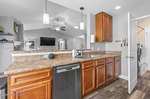 361 Rose Bud Ln, Holly Ridge, NC 28445 - Photo 11