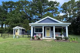 183 Long Pond Loop, Swansboro, NC 28584 - Photo 3