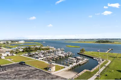 650 Cedar Point Boulevard #B25, Cedar Point, NC 28584 - Photo 31