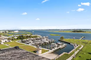 650 Cedar Point Blvd, Cedar Point, NC 28584 - Photo 31