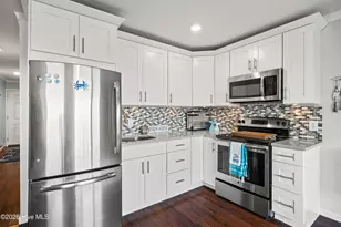 650 Cedar Point Blvd, Cedar Point, NC 28584 - Photo 5