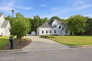 1912 Snowy Egret Dr, Morehead City, NC 28557 - Photo 3