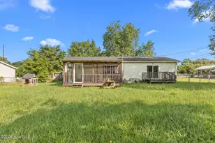 651 Queens Creek Rd, Hubert, NC 28539 - Photo 23