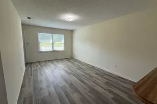1814 Burgaw Hwy, Jacksonville, NC 28540 - Photo 3