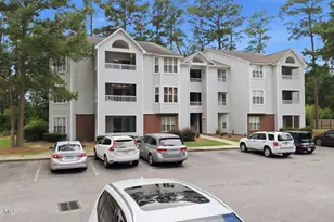 3320 Mulberry Ln, Greenville, NC 27858 - Photo 3
