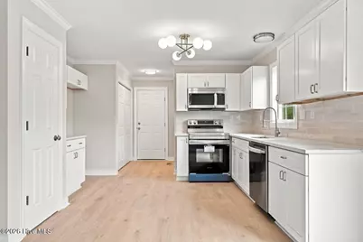810 Sutter's Place Drive, Winterville, NC 28590 - Photo 7