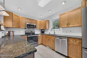 140 NE 18th St, Oak Island, NC 28465 - Photo 17