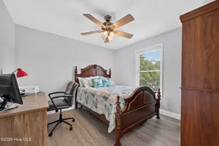 140 NE 18th St, Oak Island, NC 28465 - Photo 9