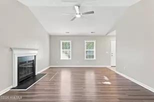807 Valley Forge Ct, Wilmington, NC 28411 - Photo 3