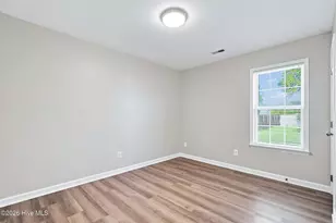 807 Valley Forge Ct, Wilmington, NC 28411 - Photo 9