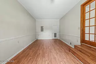 124 Carolina Cir, Jacksonville, NC 28546 - Photo 7