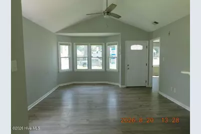 106 Mulberry Lane, Jacksonville, NC 28546 - Photo 5