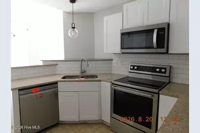 106 Mulberry Lane, Jacksonville, NC 28546 - Photo 7