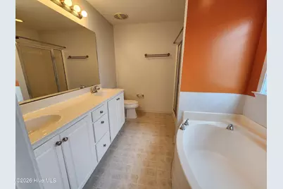 200 Gold Leaf Court, Jacksonville, NC 28540 - Photo 27