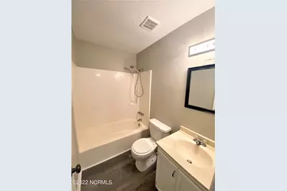 363 W Frances Street, Jacksonville, NC 28546 - Photo 5