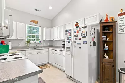 615 Saint Vincent Drive, Wilmington, NC 28412 - Photo 21