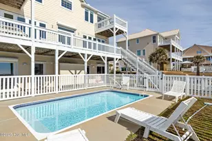 9711 Dolphin Ridge Rd, Emerald Isle, NC 28594 - Photo 3