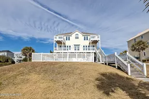 9711 Dolphin Ridge Rd, Emerald Isle, NC 28594 - Photo 3