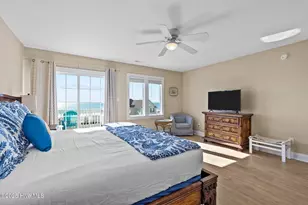 9711 Dolphin Ridge Rd, Emerald Isle, NC 28594 - Photo 15
