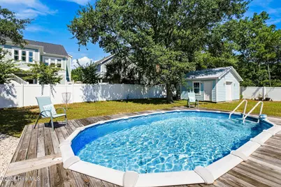 217 NE 38th Street, Oak Island, NC 28465 - Photo 3