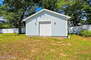 217 NE 38th St, Oak Island, NC 28465 - Photo 51