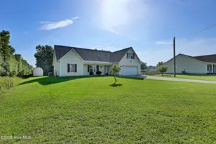 198 Windfield Ln, Holly Ridge, NC 28445 - Photo 3